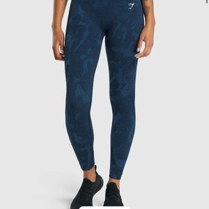 Gymshark Women's Navy Patterned Leggings